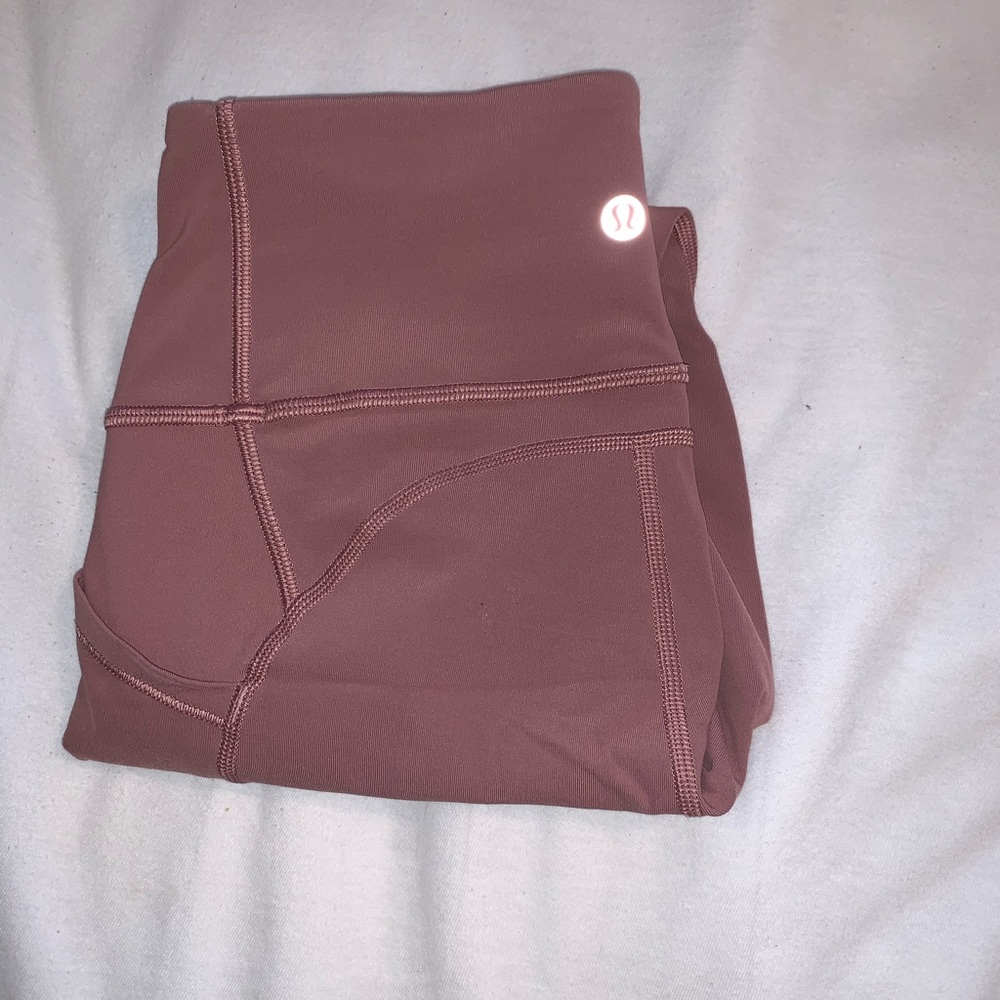 LULU LEMON ALL THE RIGHT PLACES TIGHT